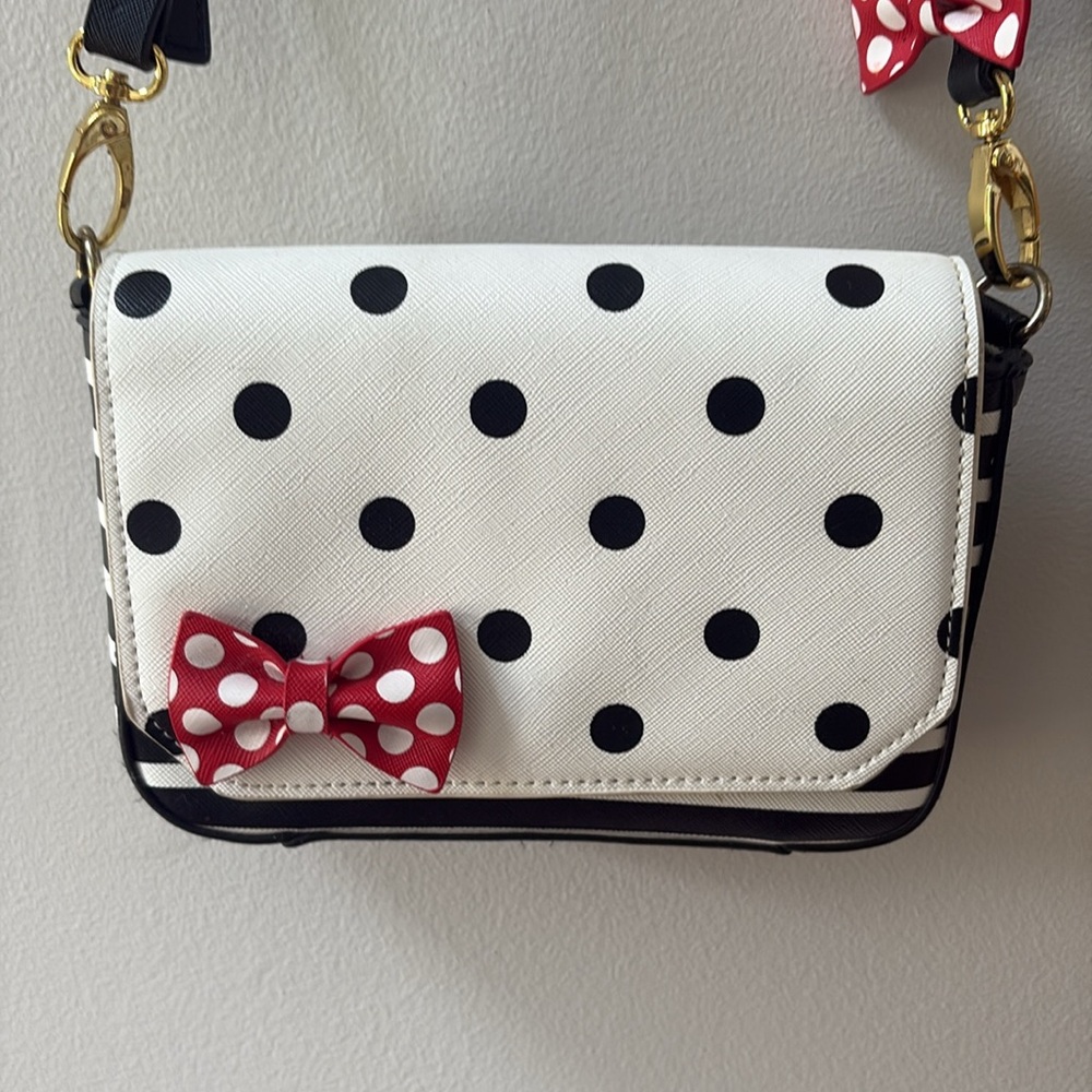 Disney Minnie Mouse little girl pocketbook - Picture 2 of 5